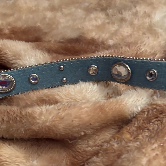 Elegant Blue Denim Studded Women's Cowgirl Belt 38” 32.5”-35” can wear - Picture 9 of 10